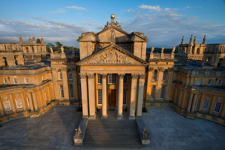 Blenheim Palace, Great Court